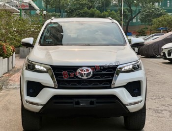Bán ô tô Toyota Fortuner 2.4L 4x2 AT - 2022 - xe cũ