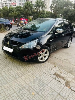 Bán ô tô Mitsubishi Grandis 2.4 AT - 2010 - xe cũ