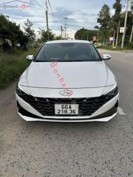 Bán ô tô Hyundai Elantra 1.6 AT Tiêu chuẩn - 2023 - xe cũ