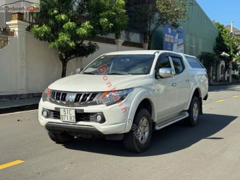 Bán ô tô Mitsubishi Triton 4x2 AT - 2017 - xe cũ