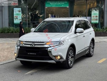 Bán ô tô Mitsubishi Outlander 2.0 CVT Premium - 2018 - xe cũ