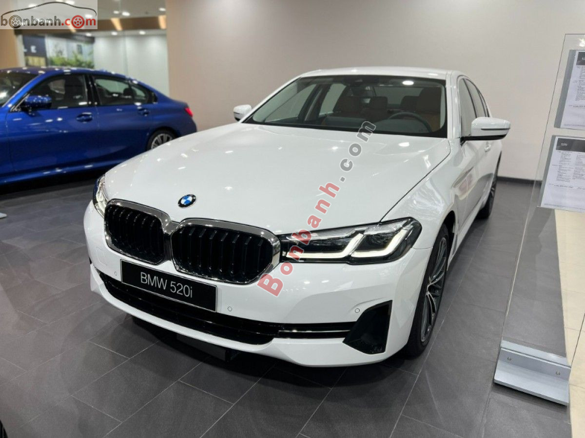 Bán ô tô BMW 5 Series 520i - 2022 - xe mới