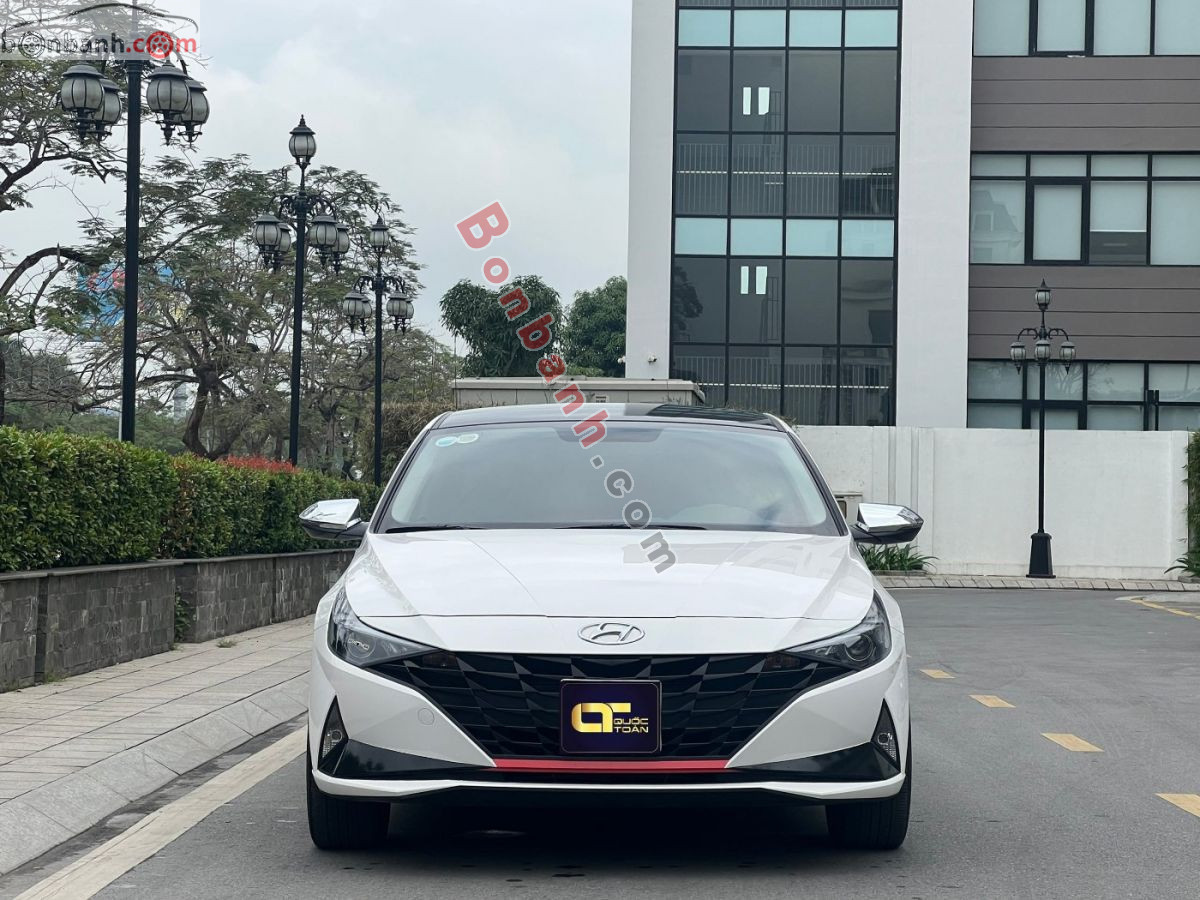 Bán ô tô Hyundai Elantra 1.6 AT Tiêu chuẩn - 2022 - xe cũ