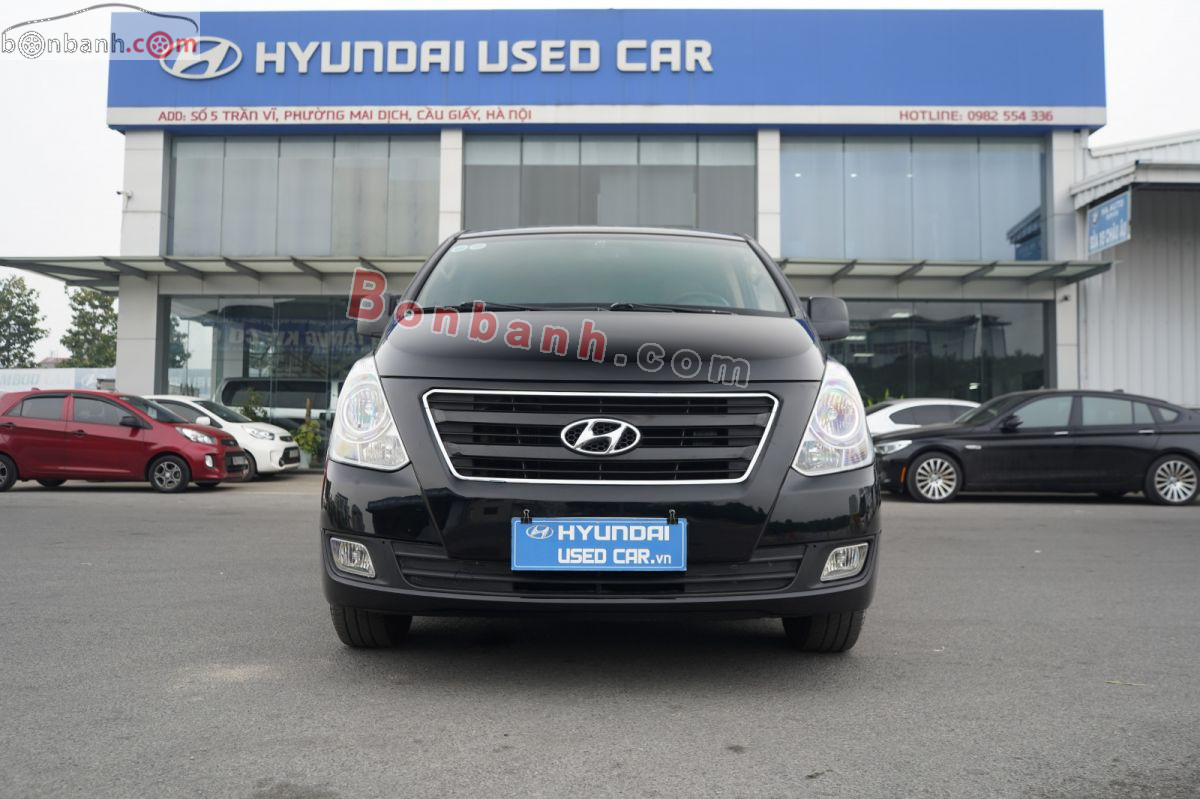 Bán ô tô Hyundai Grand Starex 2.4 AT - 2015 - xe cũ