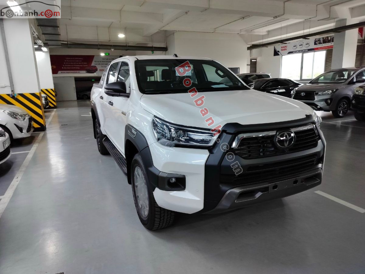 Bán ô tô Toyota Hilux 2.8AT 4x4 - 2024 - xe mới
