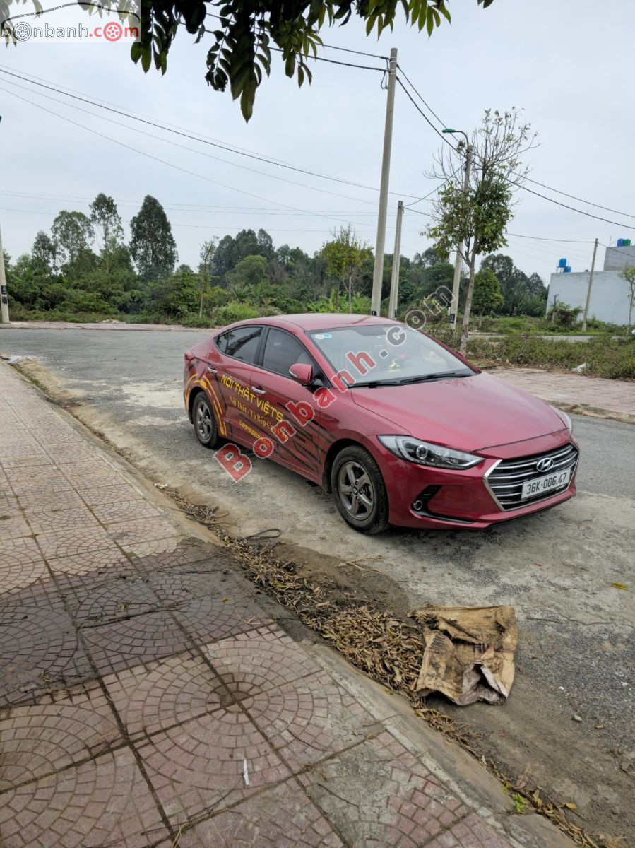 Bán ô tô Hyundai Elantra 1.6 MT - 2018 - xe cũ