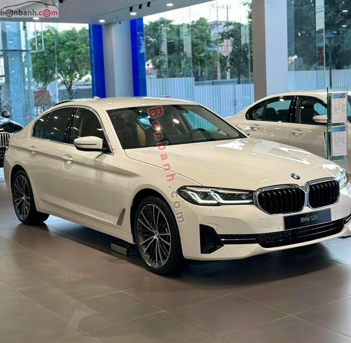 Bán ô tô BMW 5 Series 520i - 2024 - xe mới