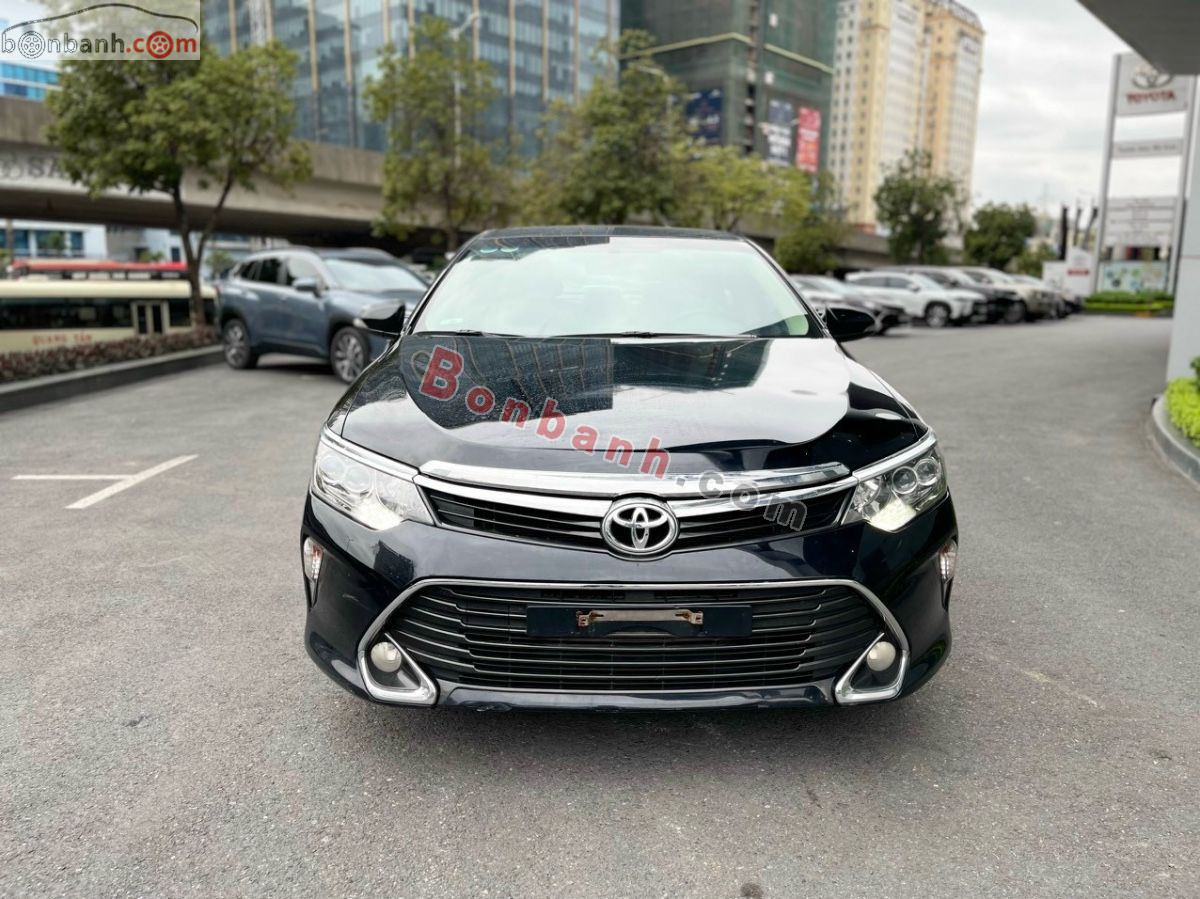 Bán ô tô Toyota Camry 2.0E - 2017 - xe cũ