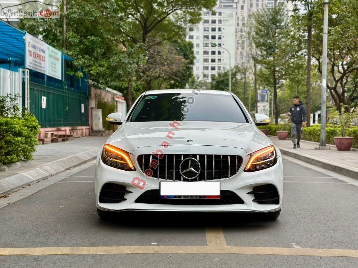 Bán ô tô Mercedes Benz C class C180 - 2021 - xe cũ