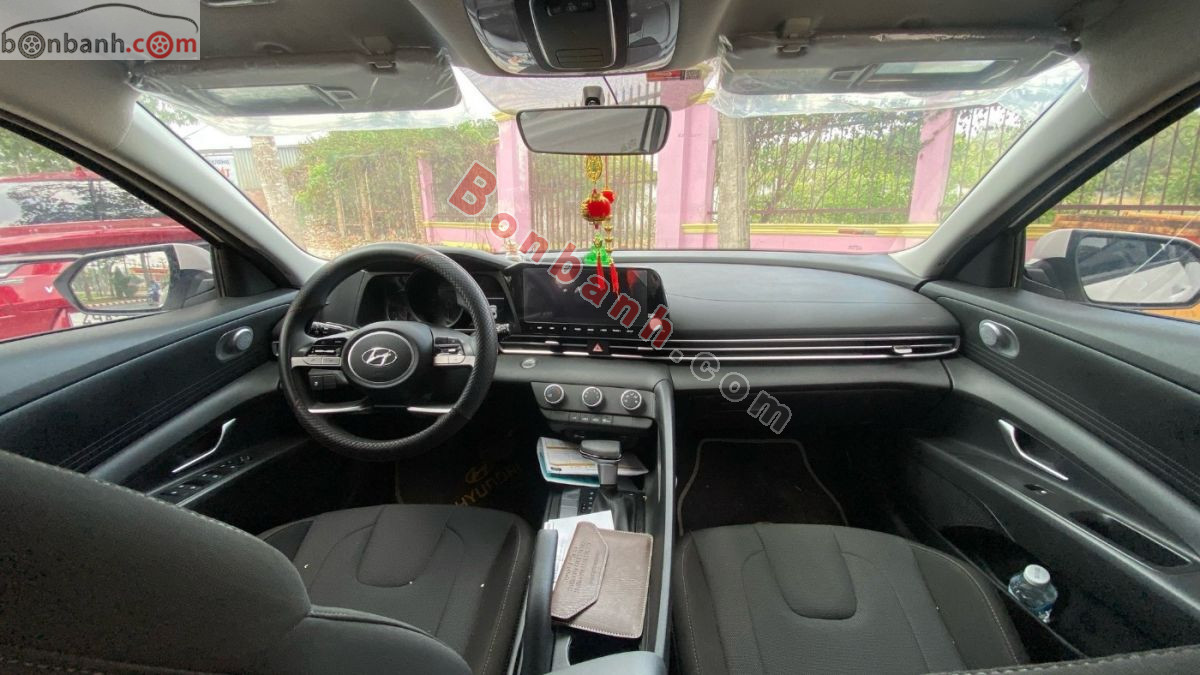 Bán ô tô Hyundai Elantra 1.6 AT Tiêu chuẩn - 2023 - xe cũ