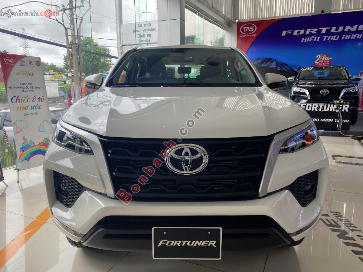 Bán ô tô Toyota Fortuner 2.4L 4x2 MT - 2024 - xe mới