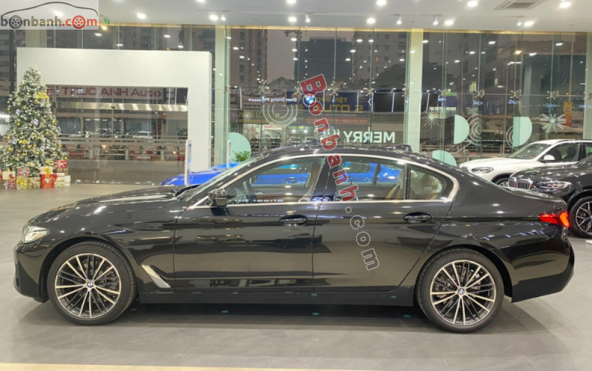 Bán ô tô BMW 5 Series 520i - 2022 - xe mới