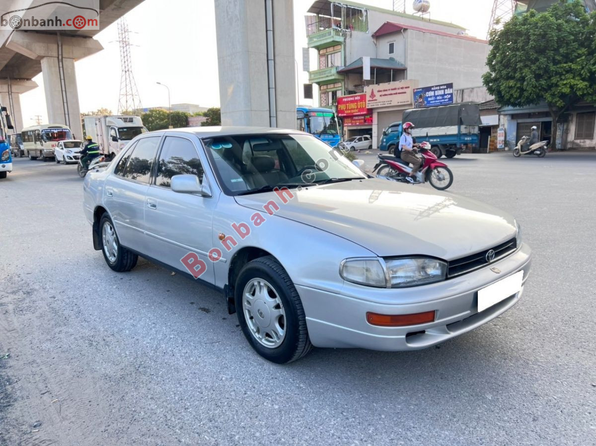 Bán ô tô Toyota Camry LE 3.0 MT - 1992 - xe cũ