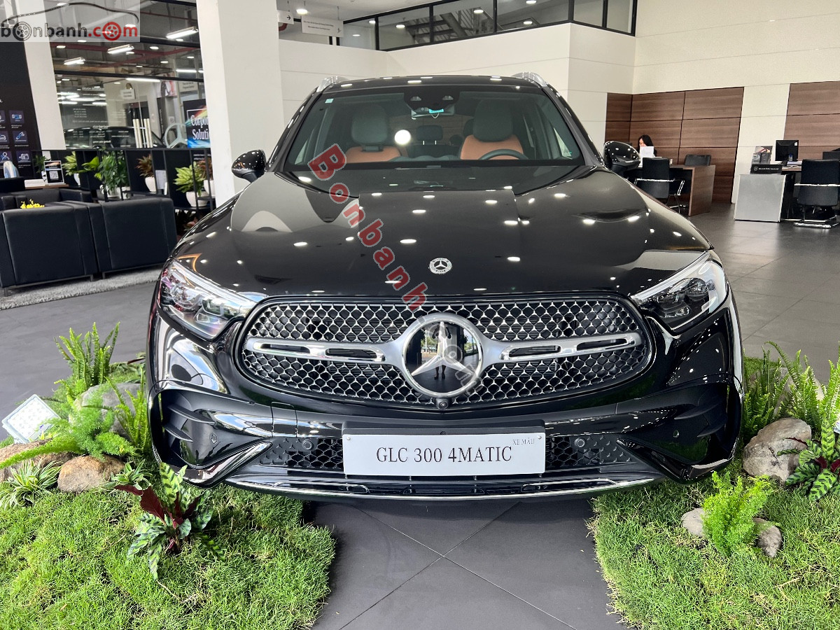 Bán ô tô Mercedes Benz GLC 300 4Matic - 2024 - xe mới