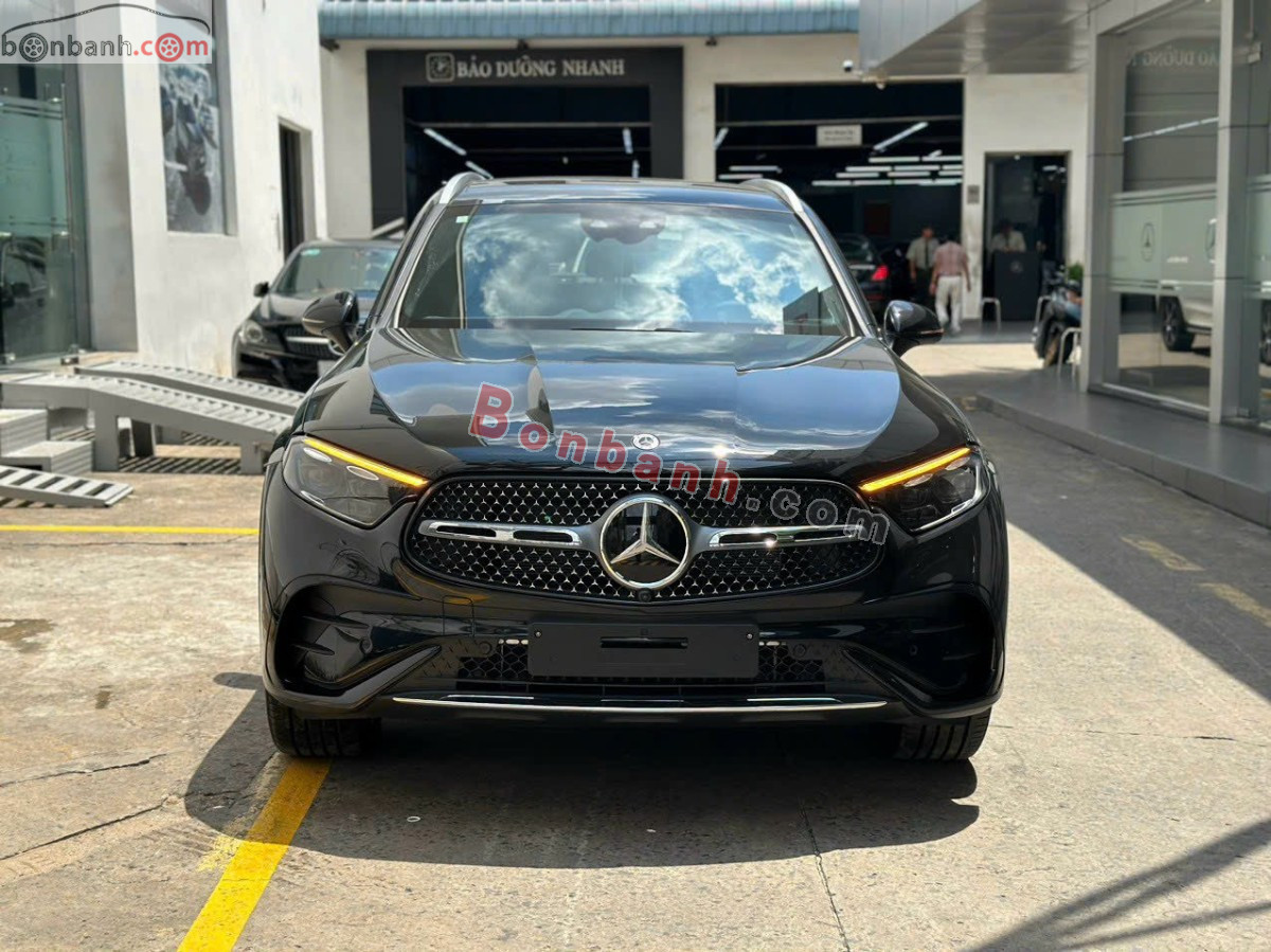 Bán ô tô Mercedes Benz GLC 300 4Matic - 2024 - xe mới