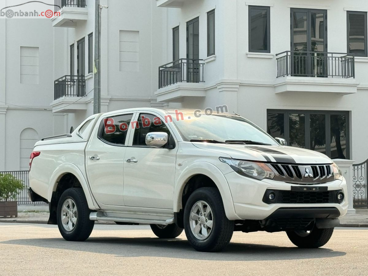 Bán ô tô Mitsubishi Triton 4x2 AT - 2018 - xe cũ