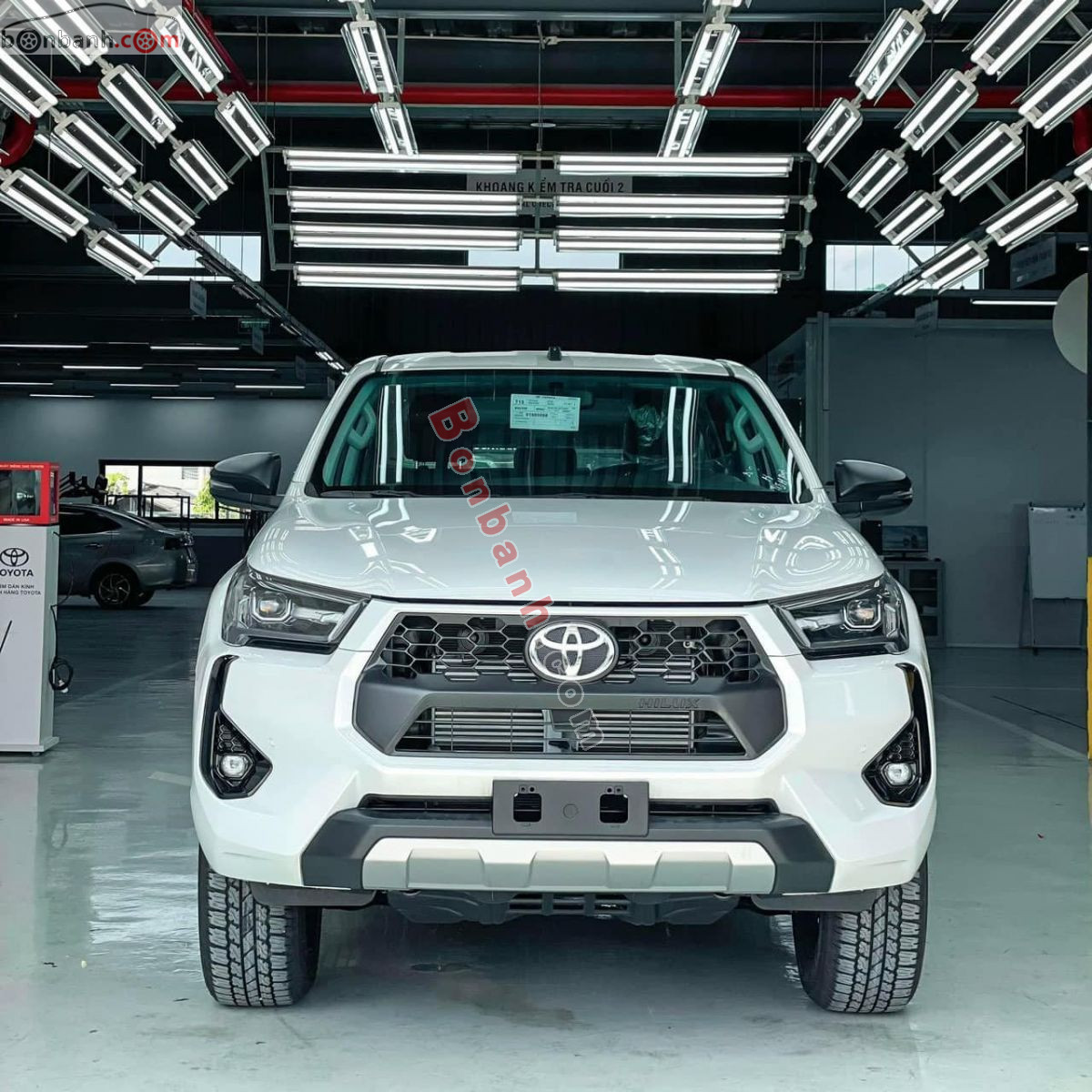 Bán ô tô Toyota Hilux 2.4L 4x2 AT - 2024 - xe mới