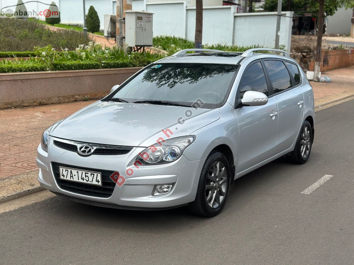 Bán ô tô Hyundai i30 CW 1.6 AT - 2011 - xe cũ