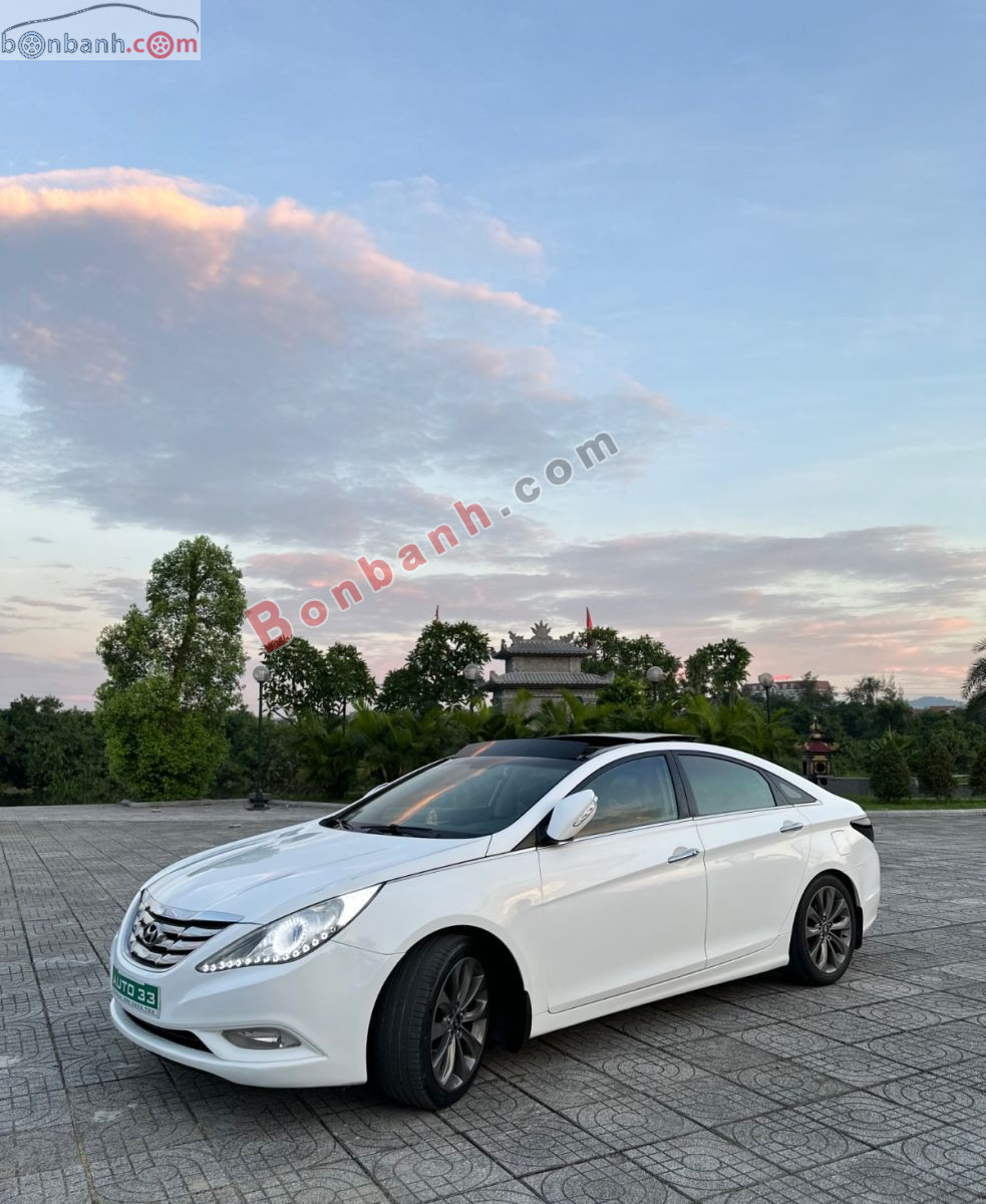 Bán ô tô Hyundai Sonata 2.0 AT - 2011 - xe cũ