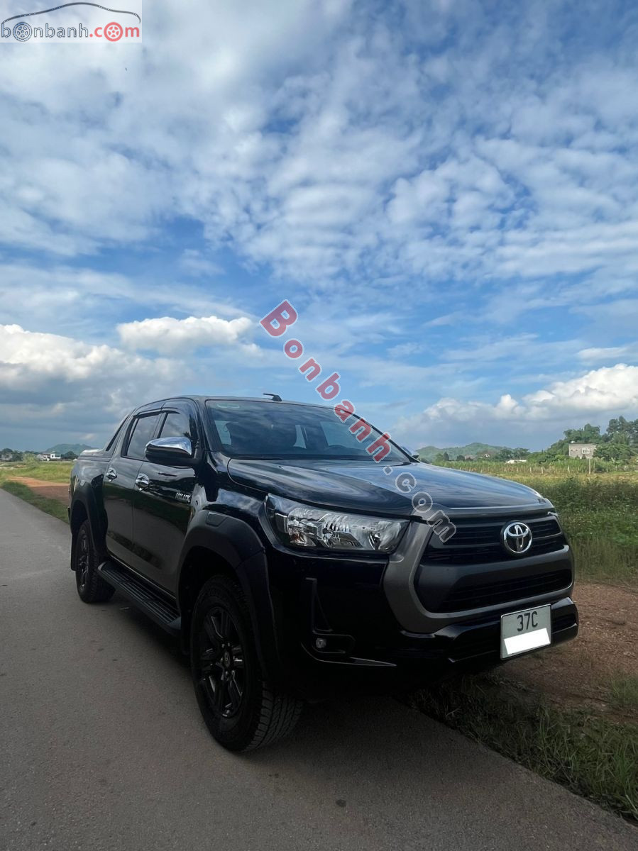 Bán ô tô Toyota Hilux 2.4L 4x2 AT - 2021 - xe cũ