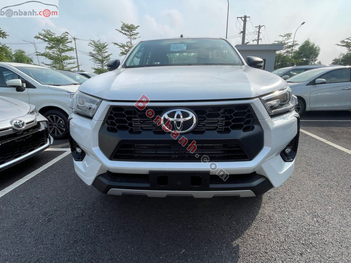 Bán ô tô Toyota Hilux 2.4L 4x2 AT - 2024 - xe mới