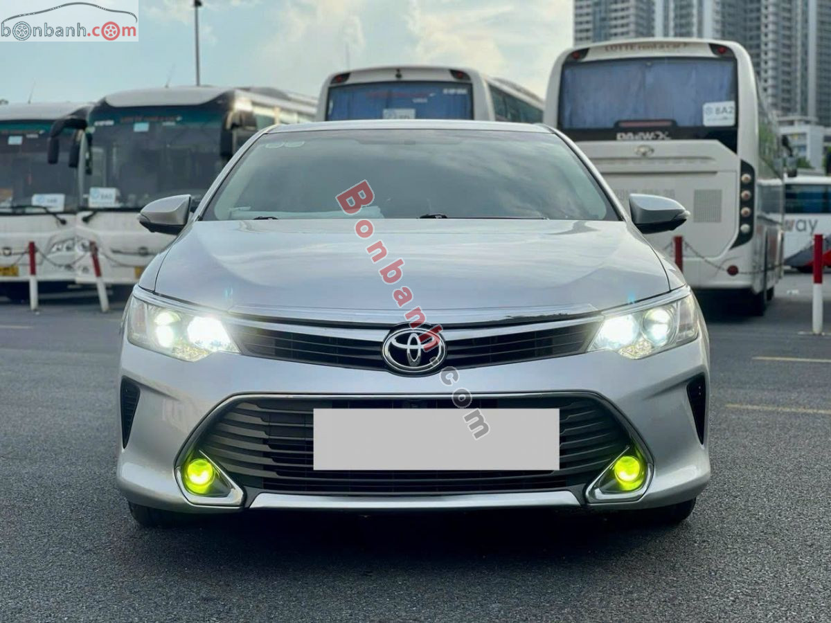 Bán ô tô Toyota Camry 2.0E - 2015 - xe cũ