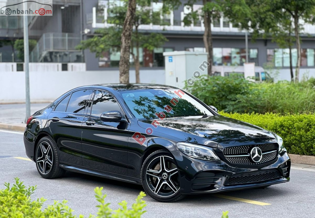 Bán ô tô Mercedes Benz C class C300 AMG - 2020 - xe cũ