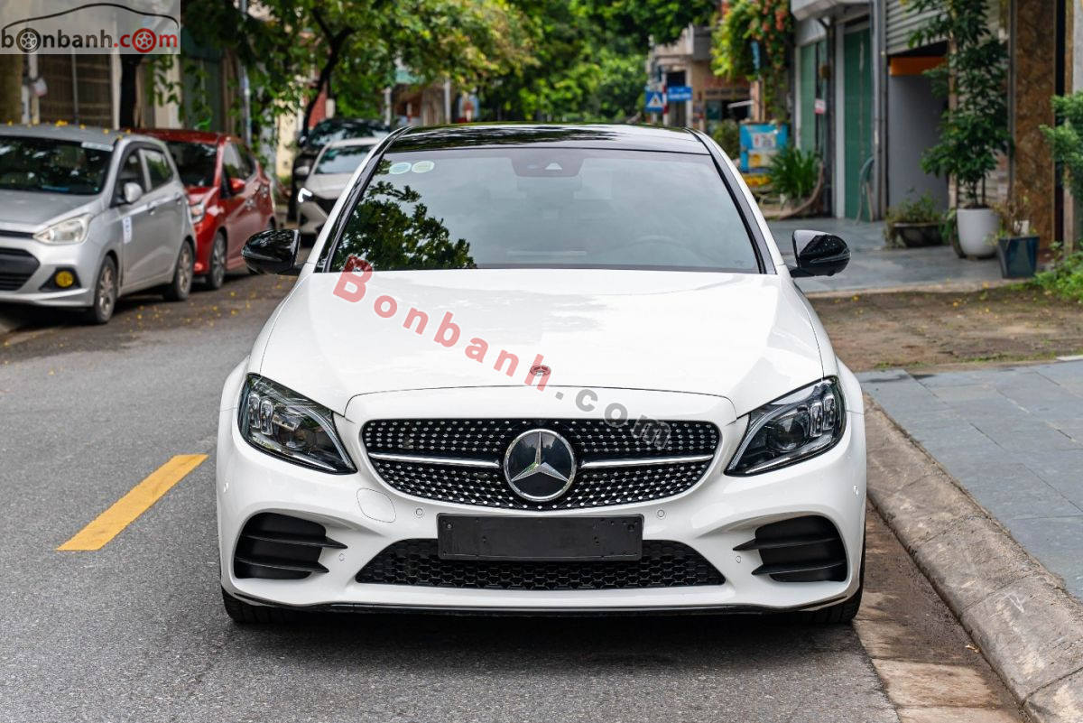 Bán ô tô Mercedes Benz C class C300 AMG - 2021 - xe cũ