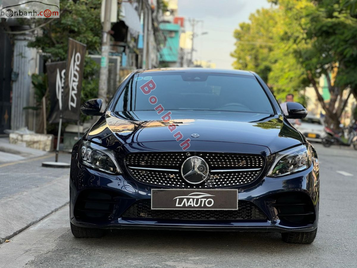 Bán ô tô Mercedes Benz C class C300 AMG - 2020 - xe cũ