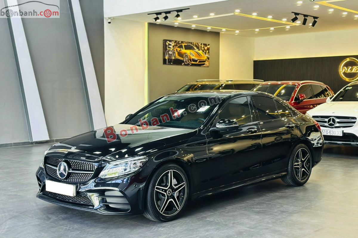 Bán ô tô Mercedes Benz C class C300 AMG - 2020 - xe cũ