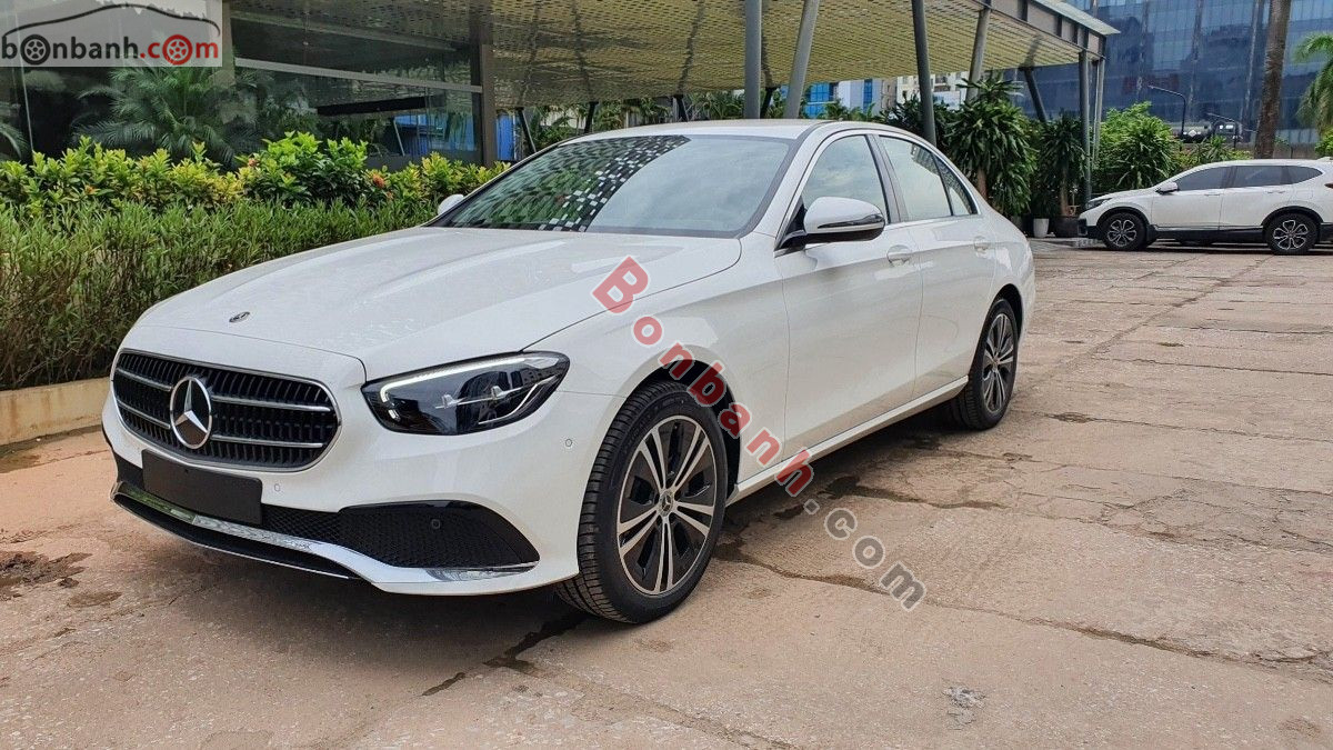 Bán ô tô Mercedes Benz E class E180 - 2024 - xe mới