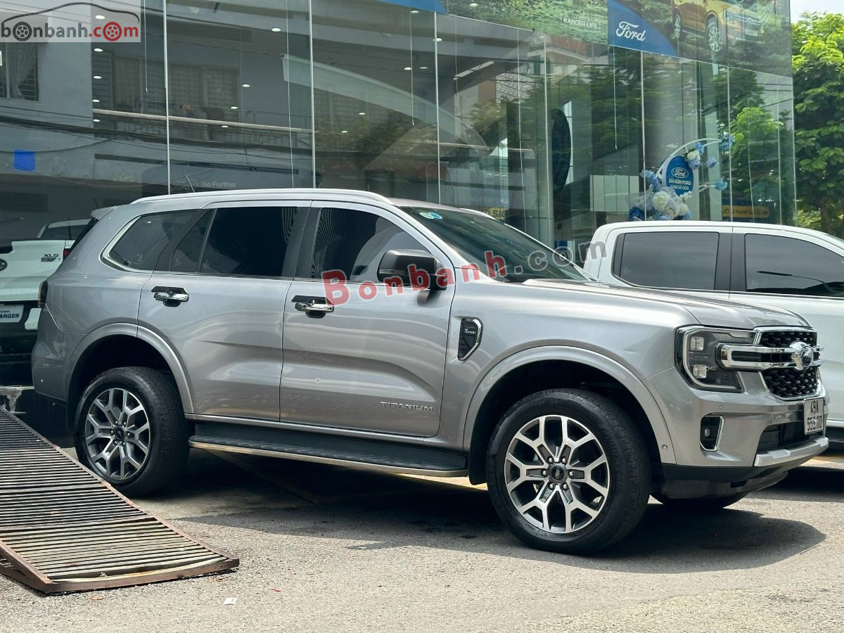 Bán ô tô Ford Everest Titanium 2.0L 4x4 AT - 2022 - xe cũ