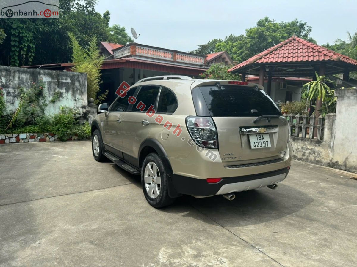 Bán ô tô Chevrolet Captiva LT 2.4 MT - 2009 - xe cũ