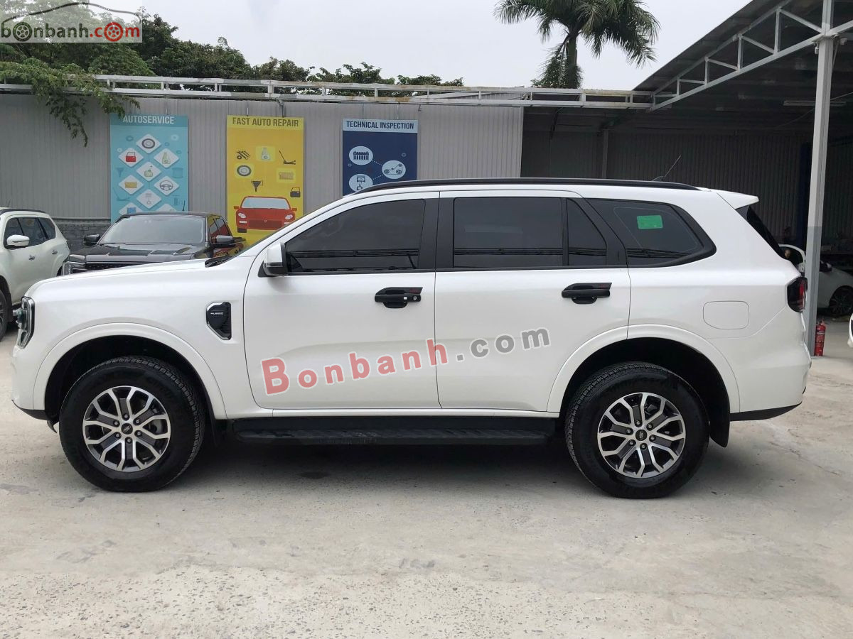 Bán ô tô Ford Everest Ambiente 2.0L 4x2 AT - 2023 - xe cũ