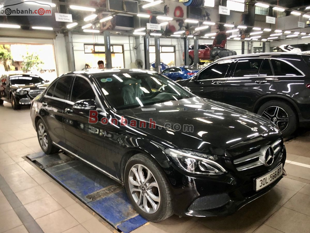 Bán ô tô Mercedes Benz C class C200 - 2018 - xe cũ