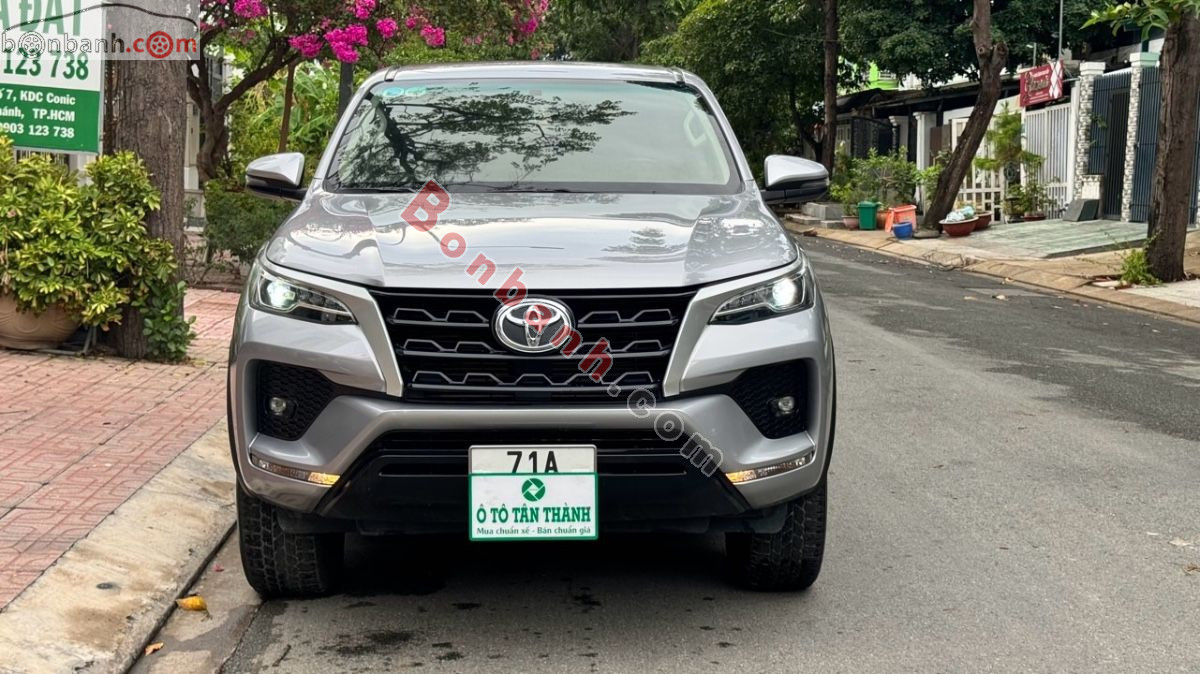 Bán ô tô Toyota Fortuner 2.4G 4x2 MT - 2021 - xe cũ