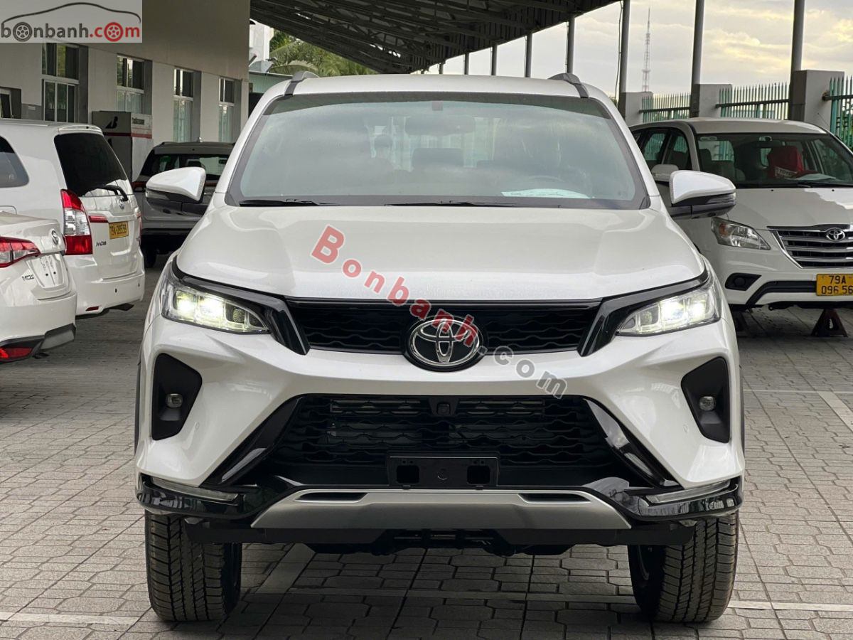 Bán ô tô Toyota Fortuner Legender 2.4L 4x2 AT - 2024 - xe mới