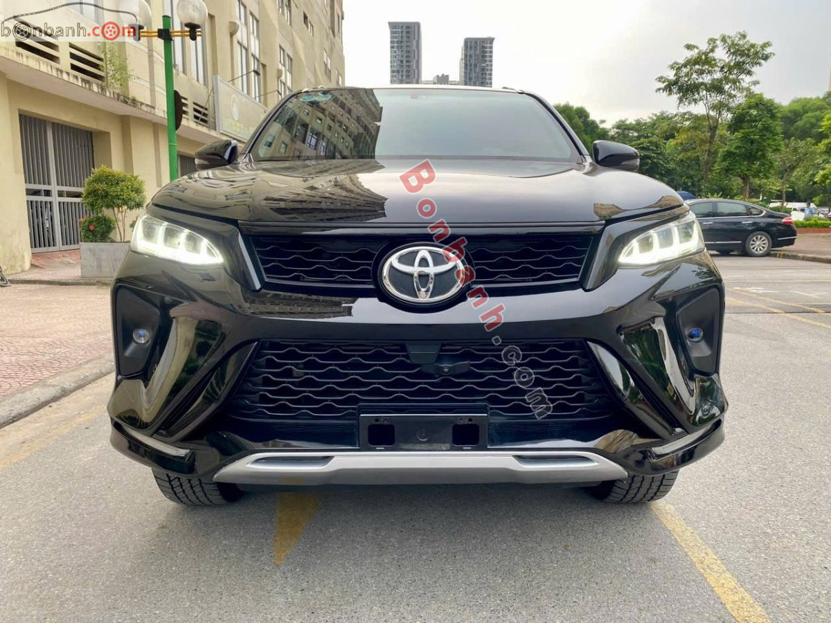 Bán ô tô Toyota Fortuner Legender 2.4L 4x2 AT - 2022 - xe cũ