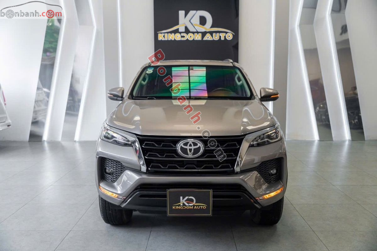 Bán ô tô Toyota Fortuner 2.4G 4x2 AT - 2021 - xe cũ