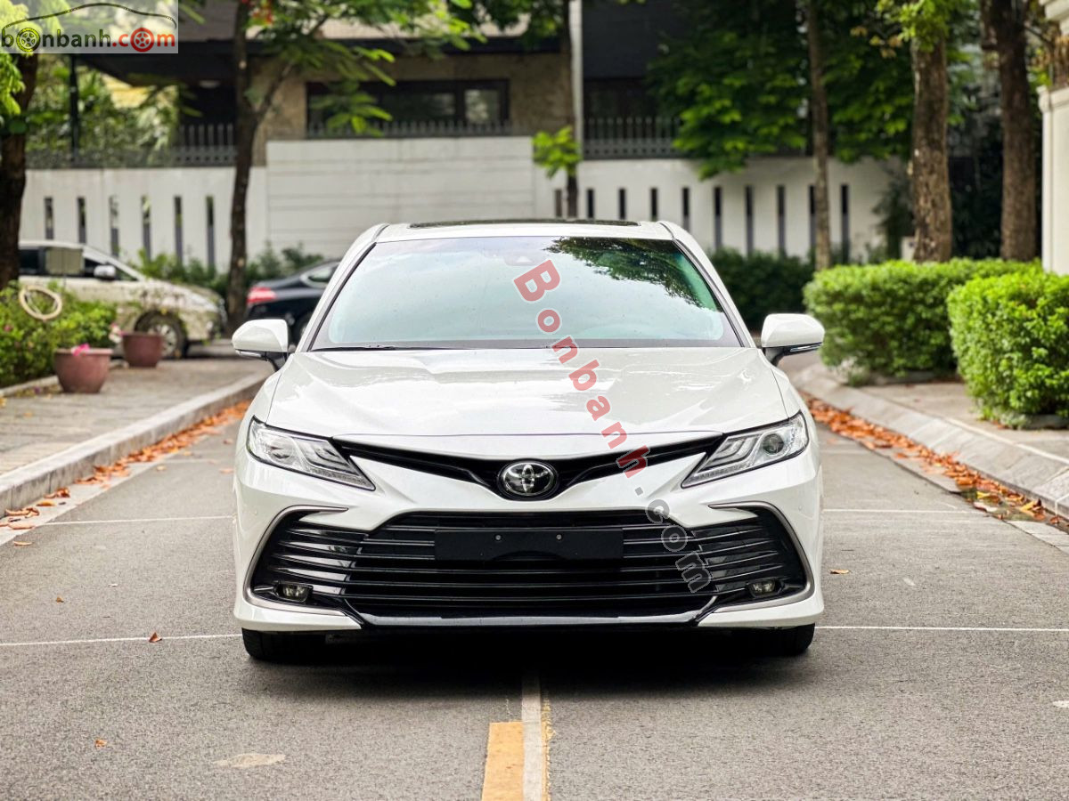 Bán ô tô Toyota Camry 2.0Q - 2021 - xe cũ