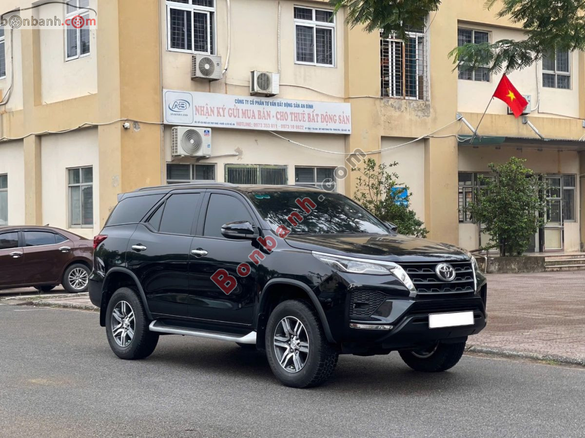 Bán ô tô Toyota Fortuner 2.4L 4x2 AT - 2022 - xe cũ