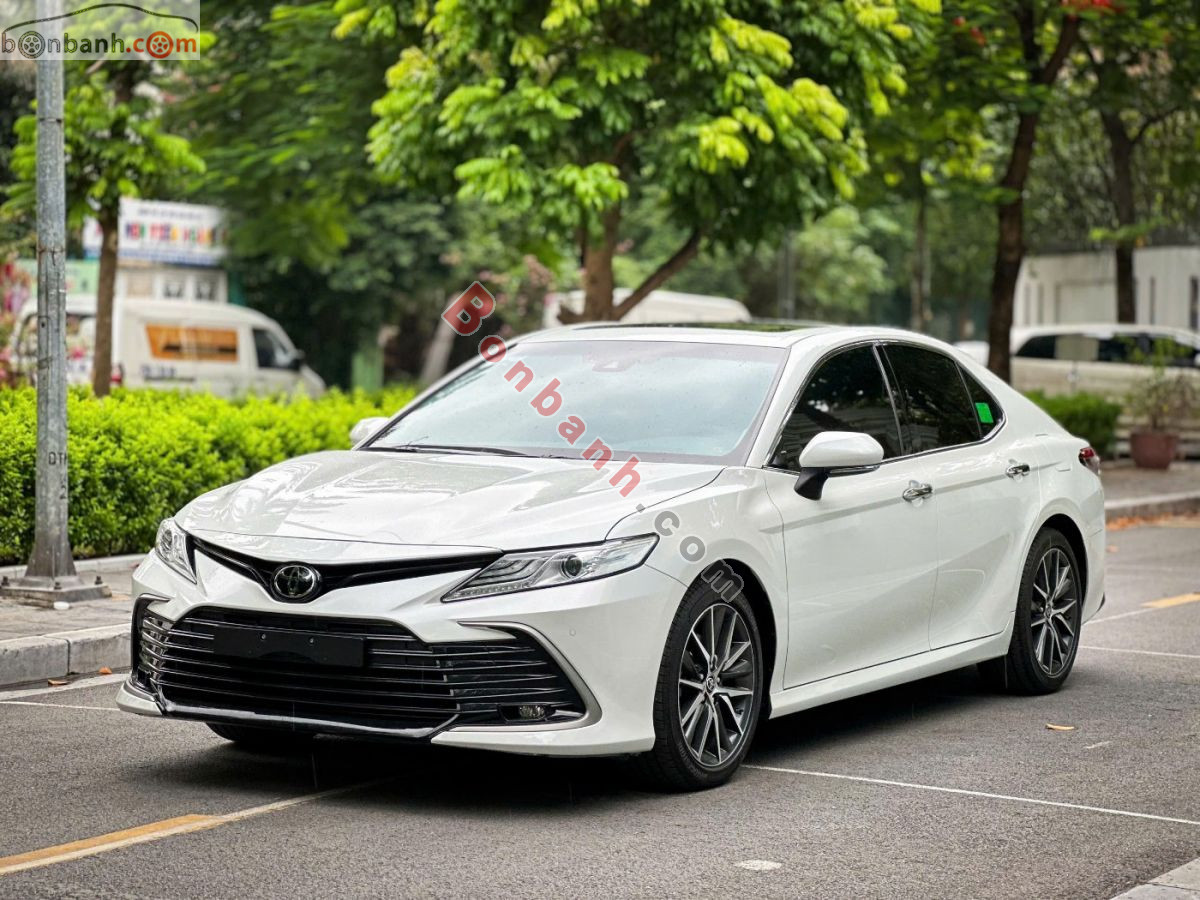 Bán ô tô Toyota Camry 2.0Q - 2021 - xe cũ