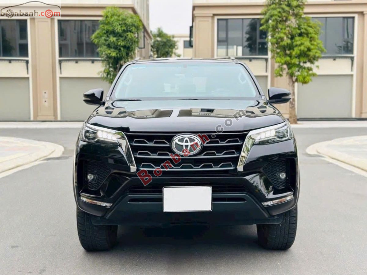 Bán ô tô Toyota Fortuner 2.4L 4x2 AT - 2022 - xe cũ