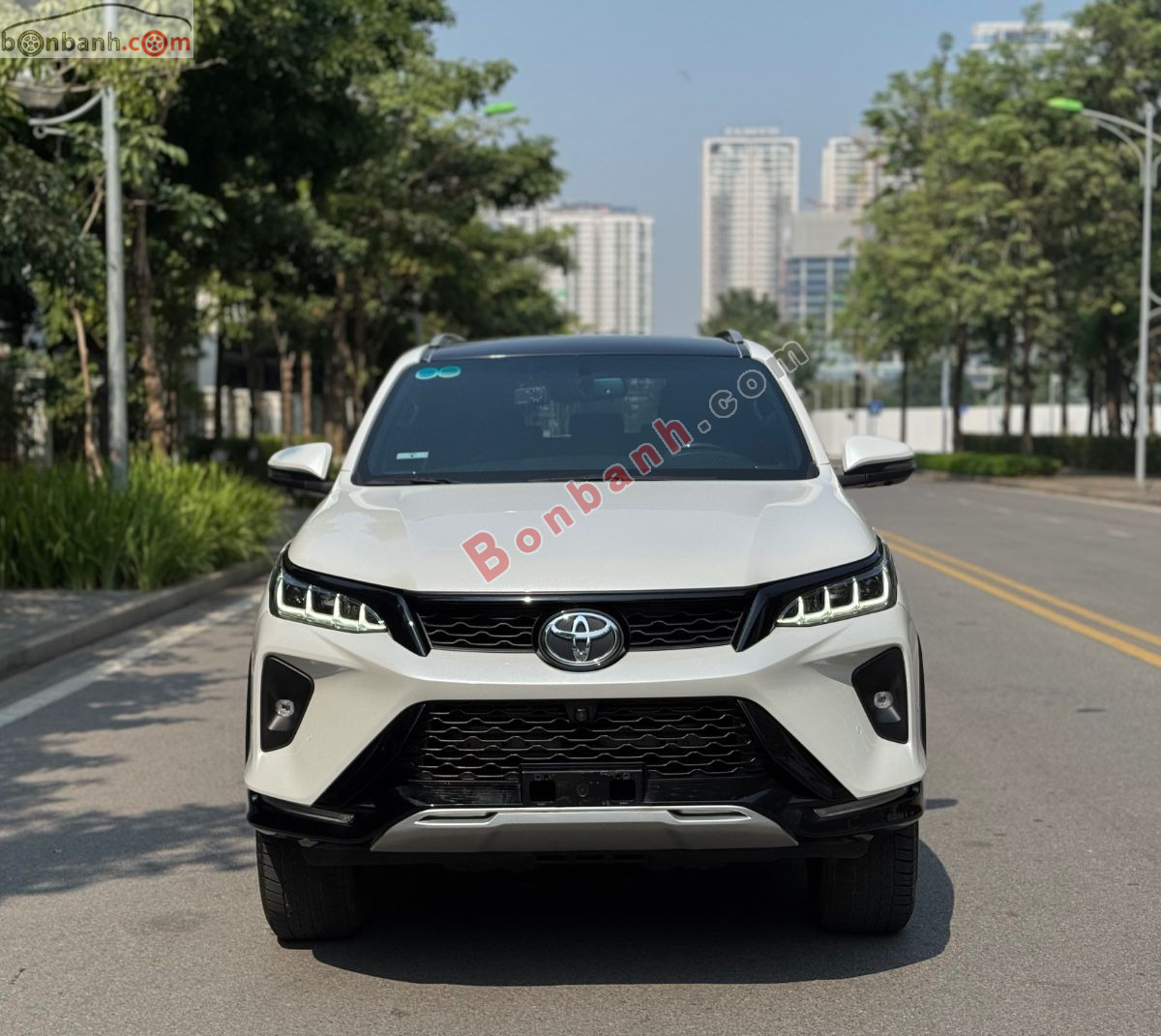 Bán ô tô Toyota Fortuner Legender 2.4L 4x2 AT - 2022 - xe cũ