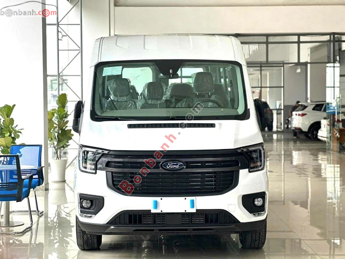 Bán ô tô Ford Transit Trend - 2025 - xe mới