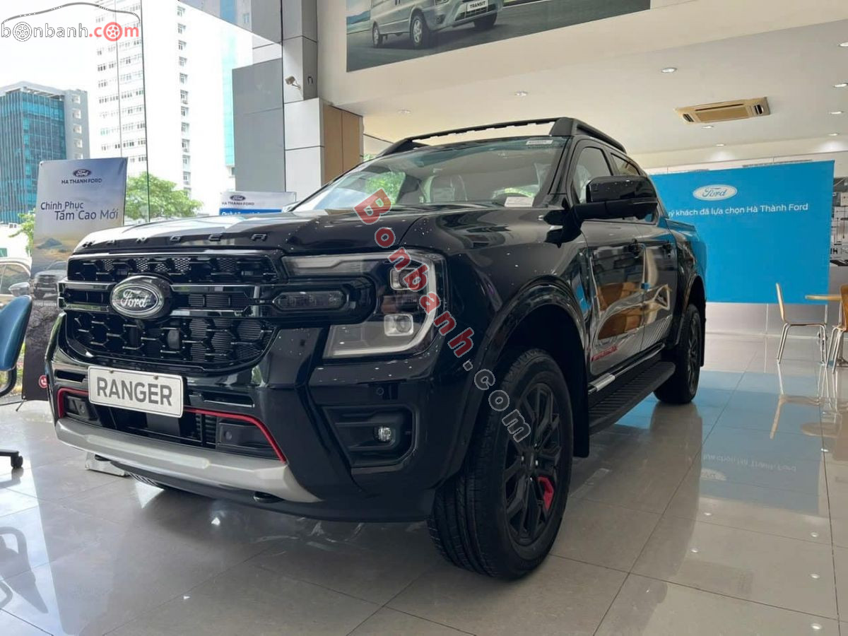 Bán ô tô Ford Ranger Stormtrak 2.0L 4x4 AT - 2025 - xe mới