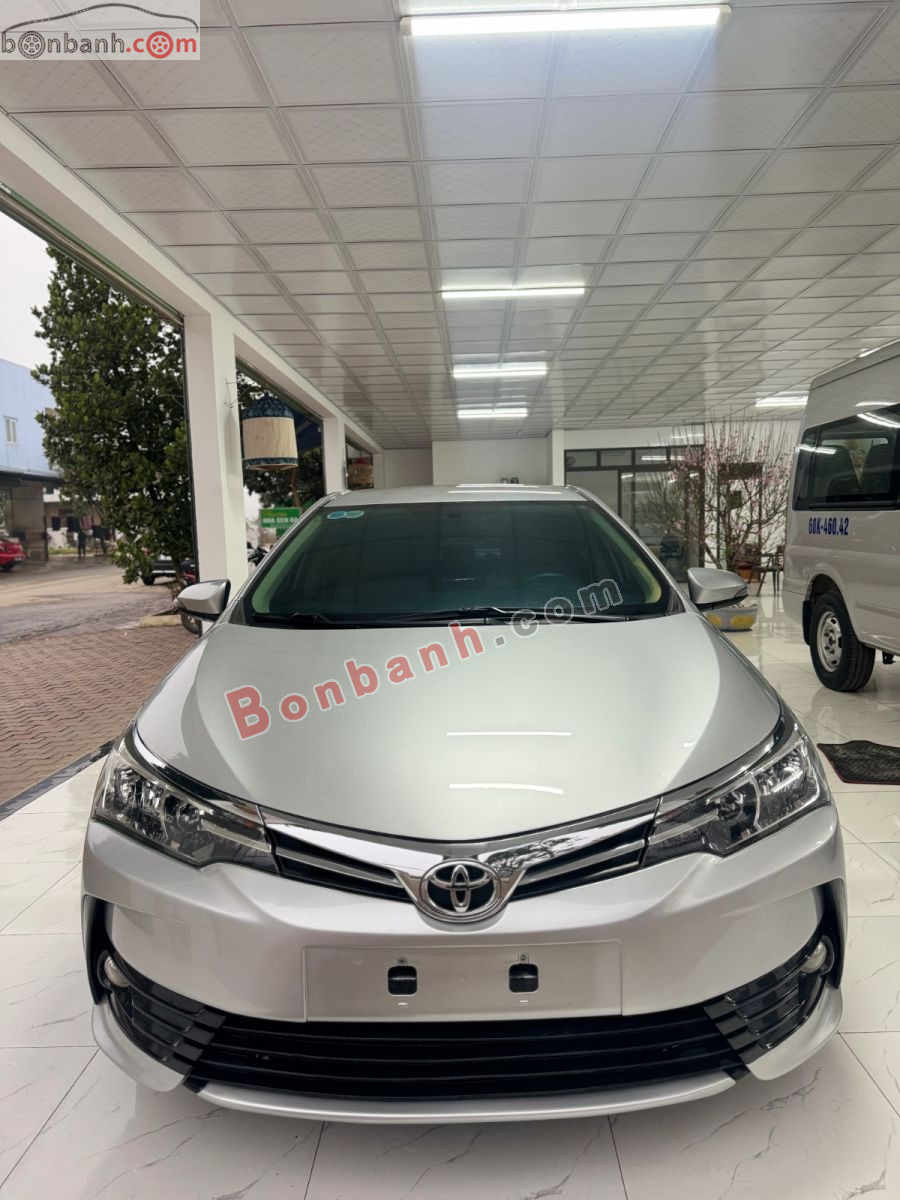 Bán ô tô Toyota Corolla altis 1.8G AT - 2018 - xe cũ