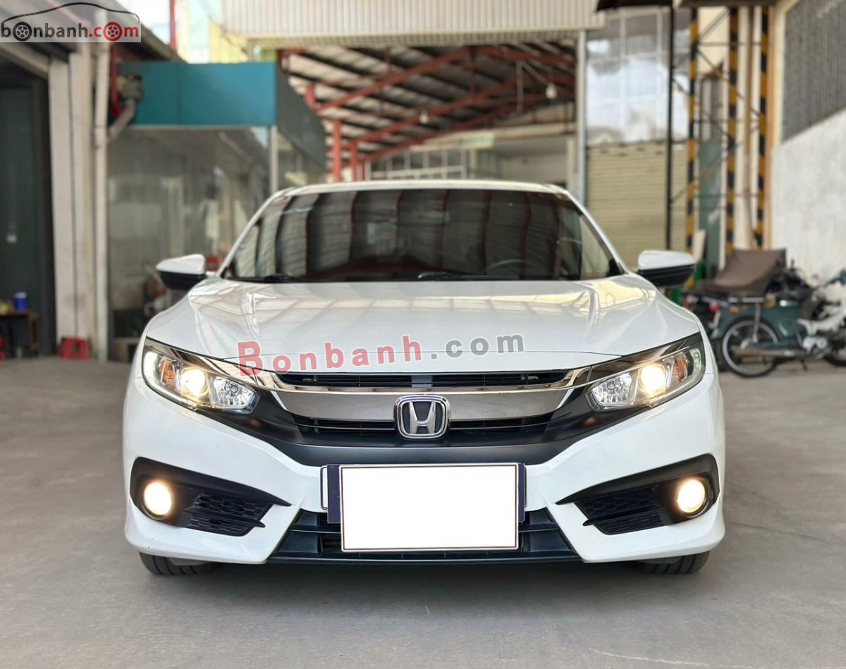 Bán ô tô Honda Civic 1.8 E - 2018 - xe cũ