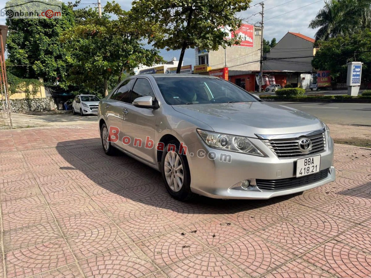 Bán ô tô Toyota Camry 2.0E - 2014 - xe cũ