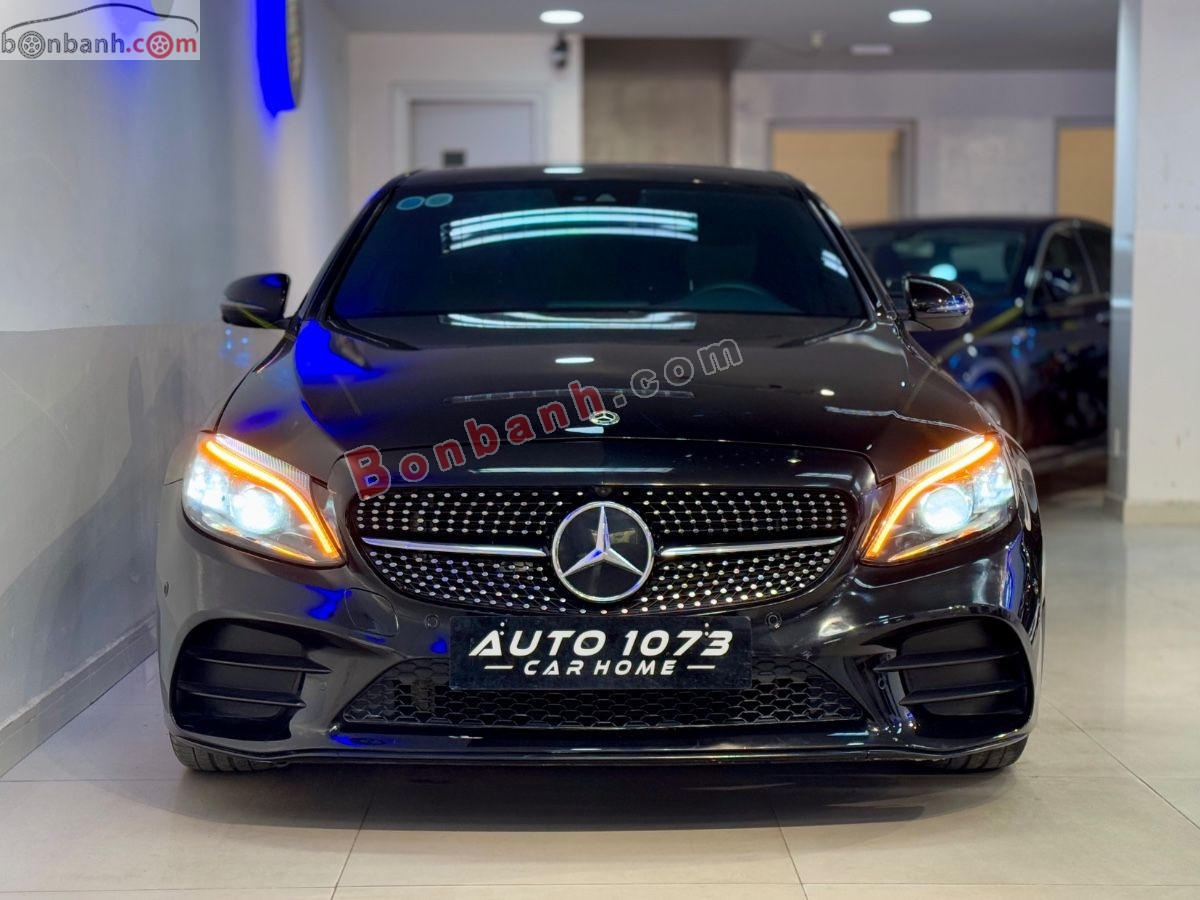 Bán ô tô Mercedes Benz C class C300 AMG - 2019 - xe cũ